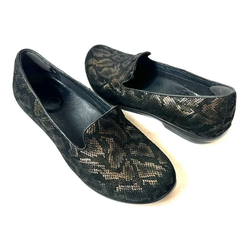 Dansko Women's EU 39 US 8.5 Black Gold Leather Flat Comfort Casual Slip On Shoes